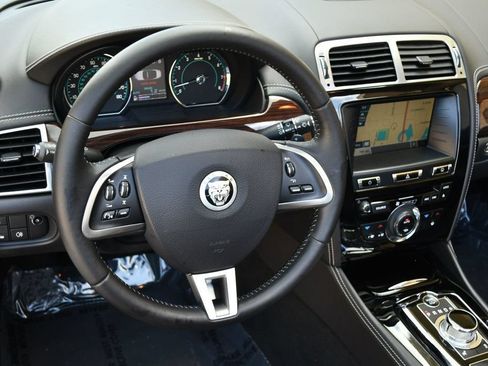 Used 2014 Jaguar XK Convertible RWD image 58