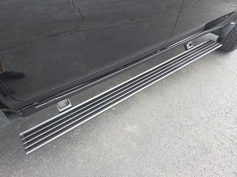 Used 2024 Chevrolet Silverado 3500 LTZ w/ LTZ Plus Package image 21