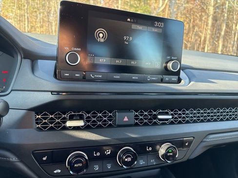 Certified 2024 Honda Accord EX image 25