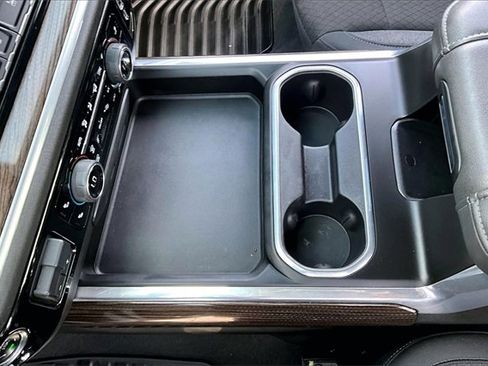 Used 2025 Chevrolet Silverado 2500 LT w/ Convenience Package image 19