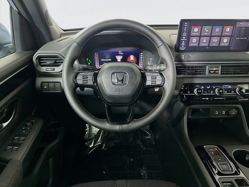 New 2026 Honda Pilot Sport image 21