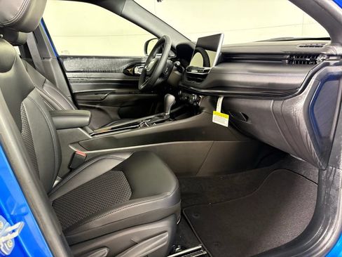 New 2026 Jeep Compass Latitude AWD/4WD image 11