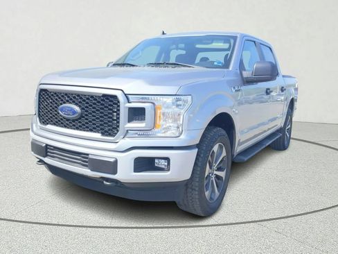 Used 2020 Ford F150 XL w/ Equipment Group 101A Mid AWD/4WD image 3