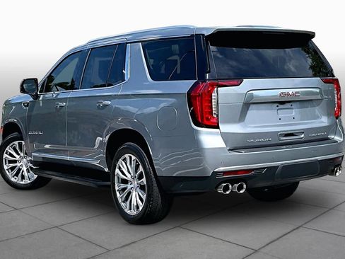 Used 2023 GMC Yukon Denali w/ Advanced Technology Package AWD/4WD image 12