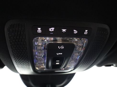 Used 2026 Mercedes-Benz GLS 580 4MATIC image 29