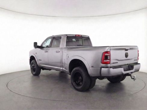 Used 2020 RAM 3500 Laramie image 5