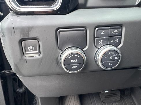 Used 2024 GMC Sierra 1500 Denali w/ Technology Package RWD image 19