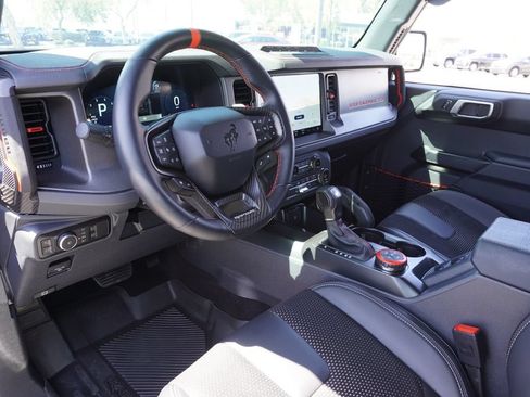 Used 2026 Ford Bronco Raptor AWD/4WD image 17