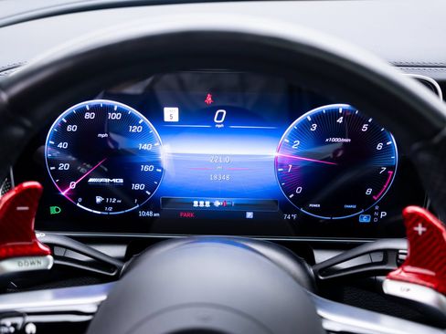 Certified 2024 Mercedes-Benz GLC 43 AMG 4MATIC image 22