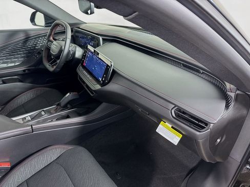 Used 2025 Dodge Charger R/T w/ Quick Order Package 25M R/T image 31