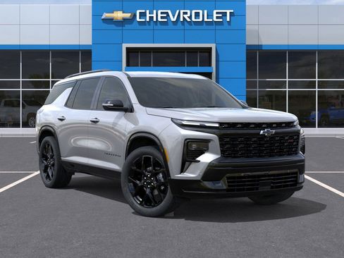New 2026 Chevrolet Traverse RS w/ LPO, Floor Liner Package image 7