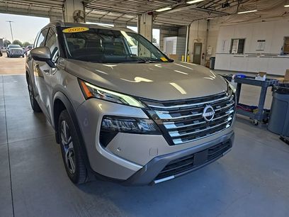 Used 2025 Nissan Rogue SL w/ SL Premium Package
