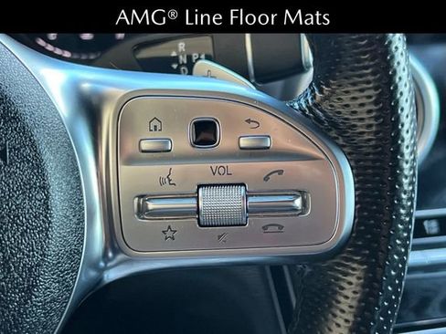 Used 2022 Mercedes-Benz GLC 300 image 28