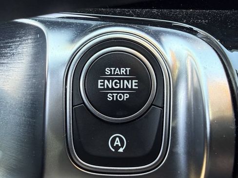 Used 2021 Mercedes-Benz GLB 250 image 20