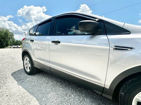 Used 2016 Ford Escape S FWD image 10