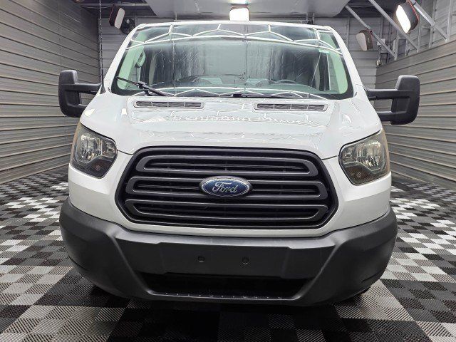 Used 2018 Ford Transit 250 130 Low Roof RWD image 4