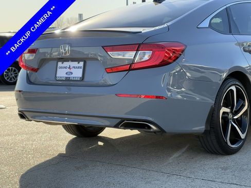 Used 2022 Honda Accord Sport image 8