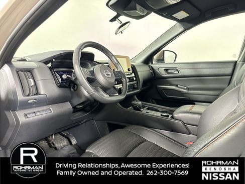Certified 2024 Nissan Pathfinder Rock Creek image 4