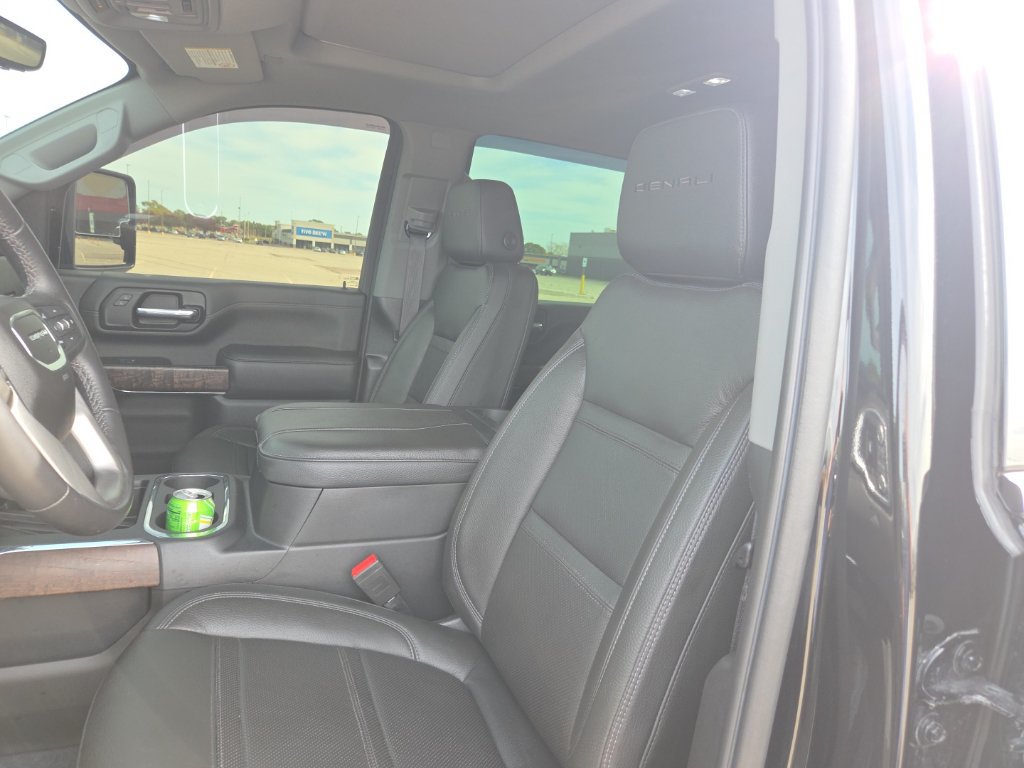 Used 2023 GMC Sierra 3500 Denali w/ Denali Ultimate Package AWD/4WD image 22