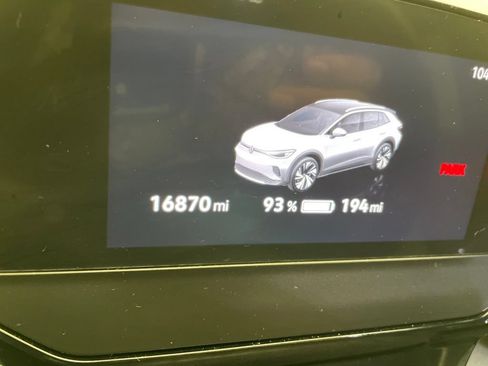 Used 2024 Volkswagen ID.4 2WD image 13