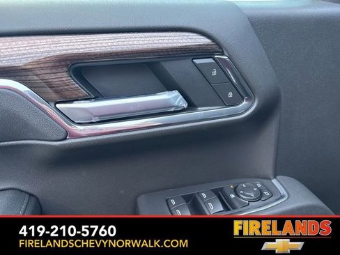 New 2026 Chevrolet Silverado 1500 LT Trail Boss w/ LPO, Dark Essentials Package image 27