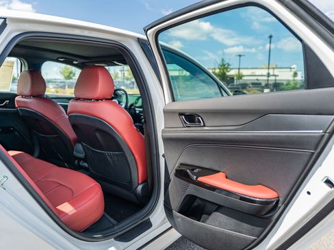 New 2026 Kia K5 GT-Line FWD image 8