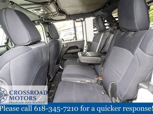 Used 2021 Jeep Wrangler Unlimited Sahara AWD/4WD image 29
