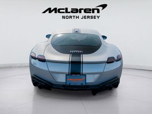 Used 2024 Ferrari Roma RWD image 22