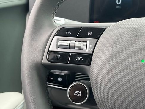 Used 2025 Hyundai Ioniq 5 Limited image 20