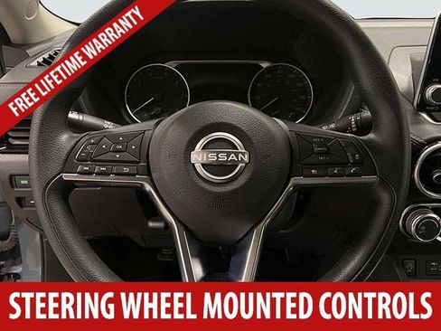 Used 2024 Nissan Sentra SV FWD image 9