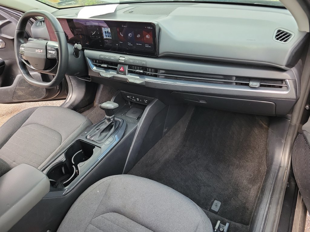 Used 2025 Kia K4 EX FWD image 15