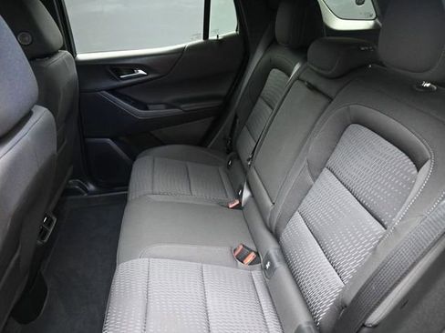 Used 2026 Chevrolet Equinox LT FWD image 18