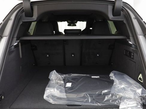 New 2026 BMW iX xDrive45 image 19