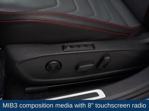 Used 2025 Volkswagen Jetta GLI Autobahn FWD image 8