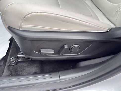 Used 2025 Hyundai Tucson SEL image 11