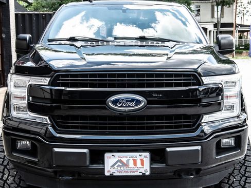 Used 2018 Ford F150 Lariat w/ Equipment Group 502A Luxury AWD/4WD image 2