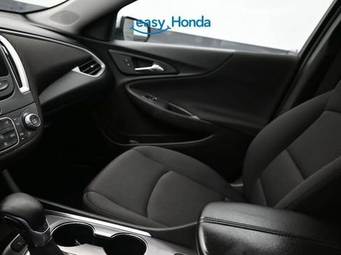 Used 2024 Chevrolet Malibu LT FWD image 13