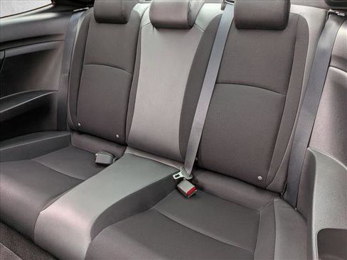 Used 2019 Honda Civic Sport image 17