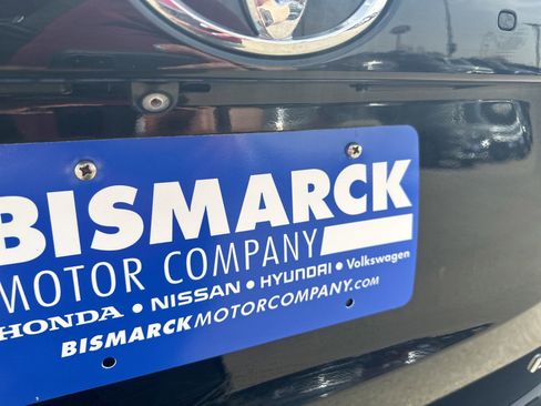 Used 2014 Toyota Highlander Limited w/ Driver Technology Package AWD/4WD image 7