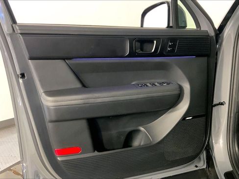 Used 2025 Hyundai Santa Fe Calligraphy AWD/4WD image 25