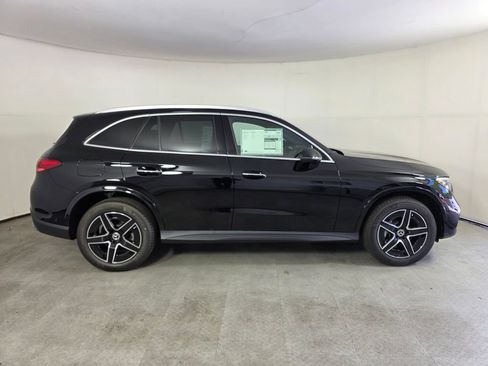 New 2026 Mercedes-Benz GLC 300 image 3