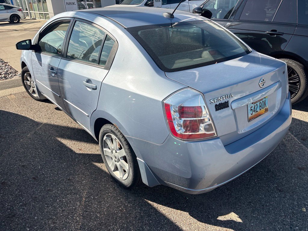 Used 2009 Nissan Sentra 2.0 S FE+ w/ Convenience Plus Pkg FWD image 6