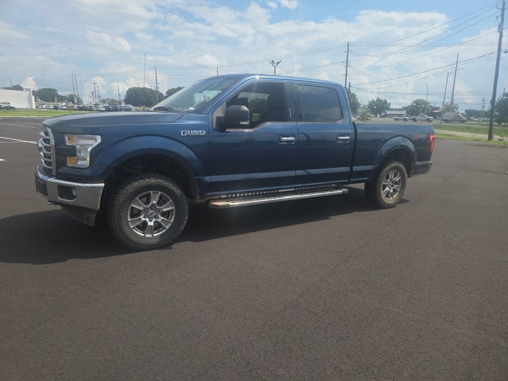 Used 2017 Ford F150 XLT w/ Equipment Group 302A Luxury AWD/4WD image 6