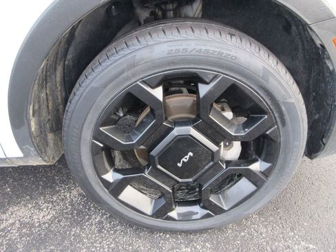 Used 2024 Kia Sorento X-Line EX image 9