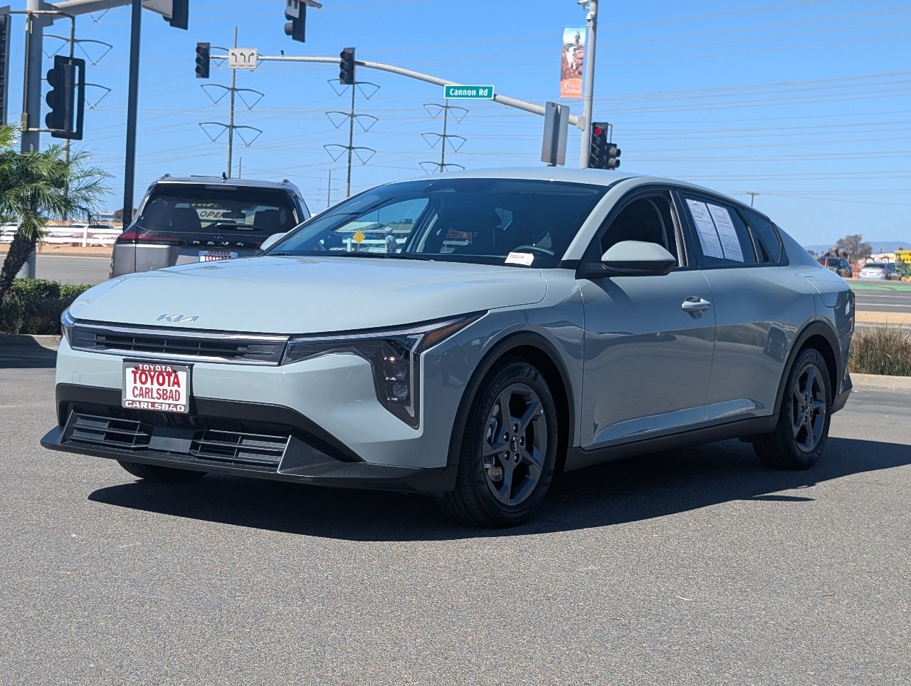 Used 2025 Kia K4 FWD image 11