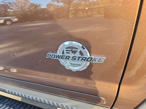 Used 2012 Ford F250 Lariat w/ Lariat Ultimate Pkg AWD/4WD image 15