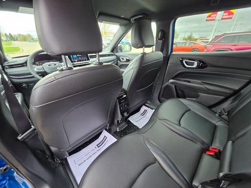 New 2026 Jeep Compass Limited AWD/4WD image 14