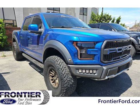 Used 2018 Ford F150 Raptor w/ Equipment Group 802A Luxury AWD/4WD image 4
