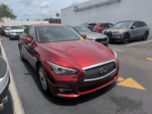 Used 2014 INFINITI Q50 Premium w/ All Weather Package RWD image 1