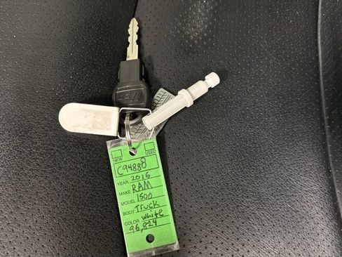 Used 2016 RAM 1500 Lone Star AWD/4WD image 31